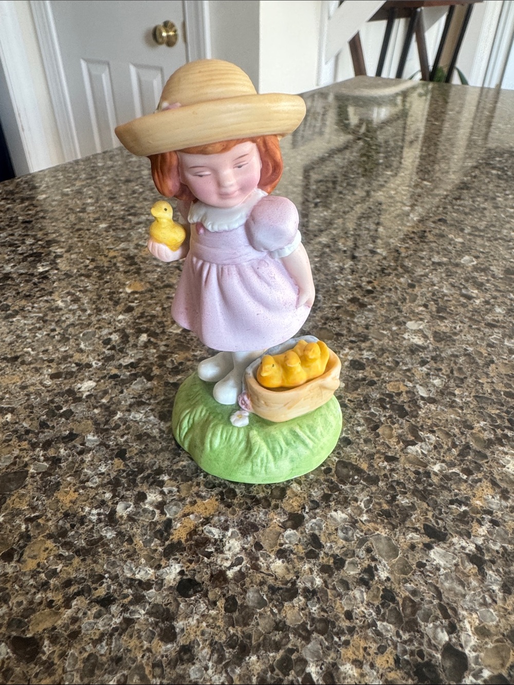 AVON Limited Edition Girl with Ducklings Ceramic Figurine Easter 1985